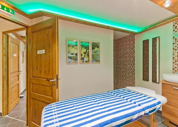 レジデンス レ バルコン デ ベレ プラーニュ