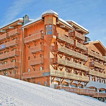 Les Balcons De Belle Plagne Hotel apartamentowy 4*