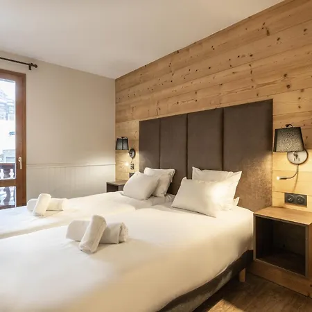 Les Balcons De Belle Plagne Hotel apartamentowy 4*